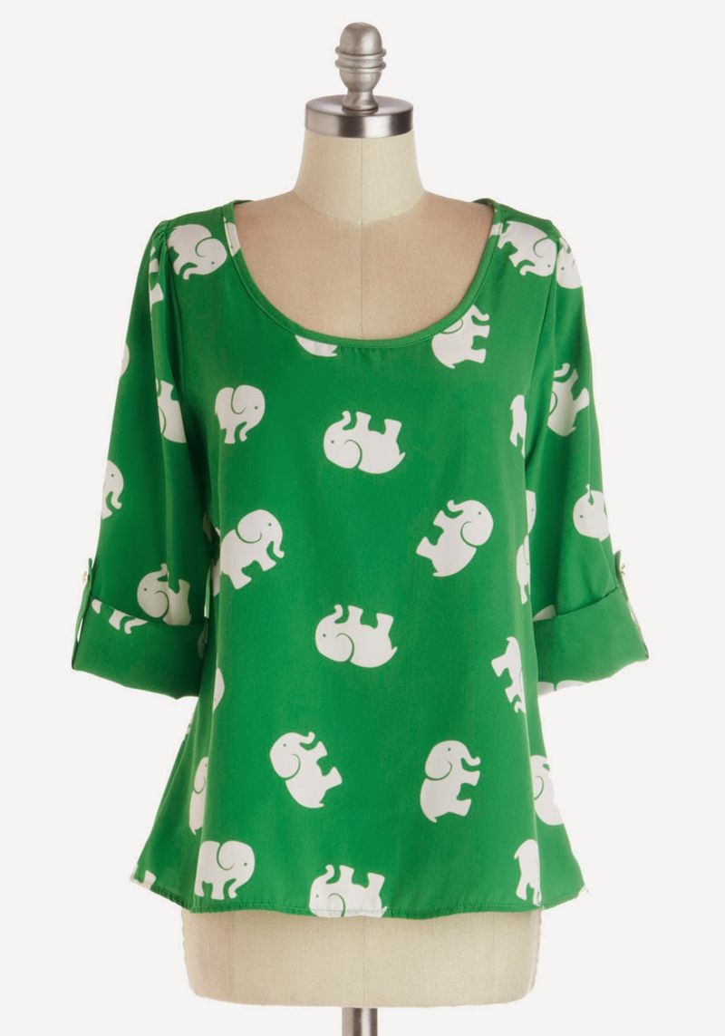 Illustration for article titled Should I get a giraffe shirt or an elephant shirt?